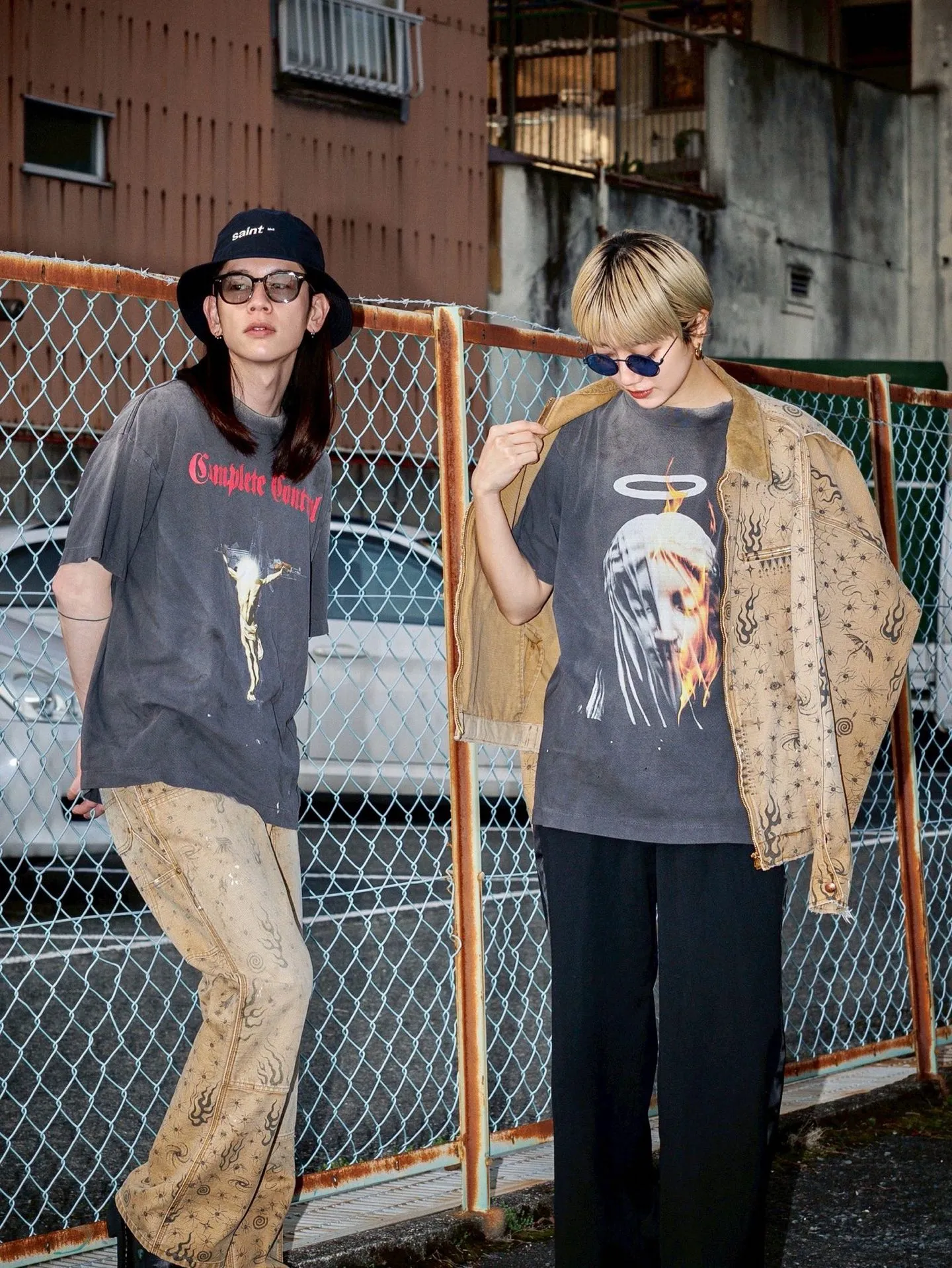 SAINT Mxxxxxx SS TEE/DEVIL DADDY/BLK Virgin Mary retro distressed printed tee, washed black S-XL, this season's hottest item, in order to give you an authentic experience, repeated debugging and polishing in printing and washing, finally meet you, the same old style, the same as the original version, cylindrical side seam OE yarn fabric/completely matched accessories, garment dyeing, heavy washing and water fading, bust bandage fading.